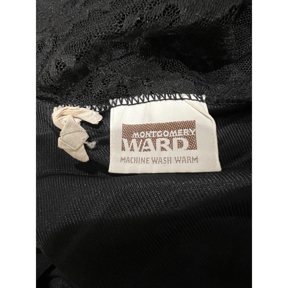 Vintage Montgomery Ward Black Long Slip Nightgown Lace Romantic Sexy Whimsigoth - Picture 6 of 7